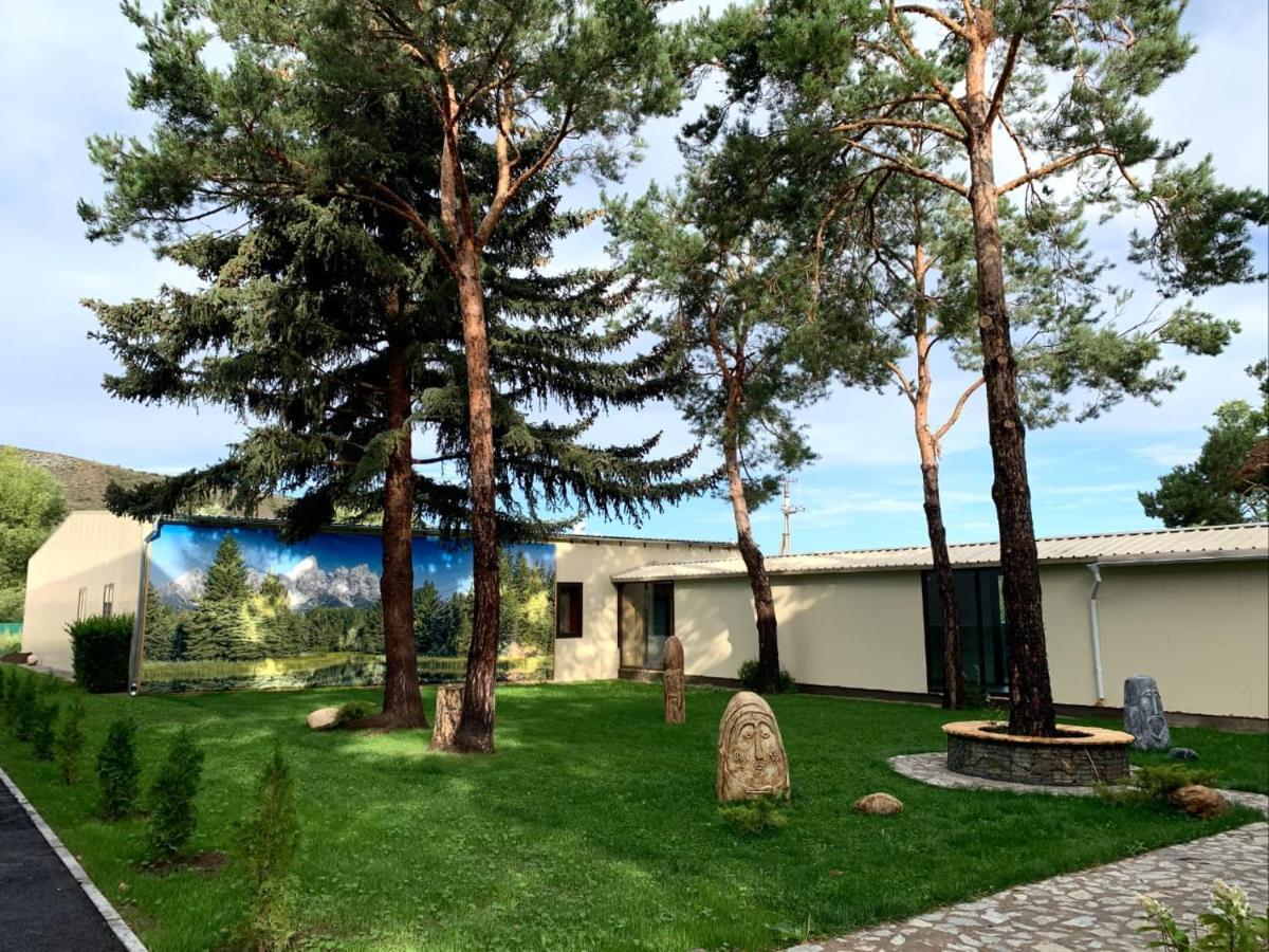 My Hotel Каракол Экстерьер фото