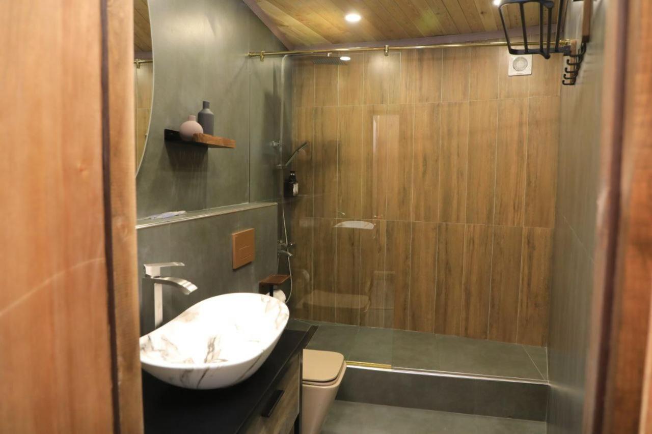 My Hotel Каракол Экстерьер фото